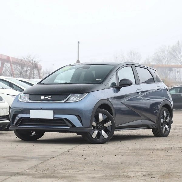 Veicolo elettrico BYD DOLPHIN